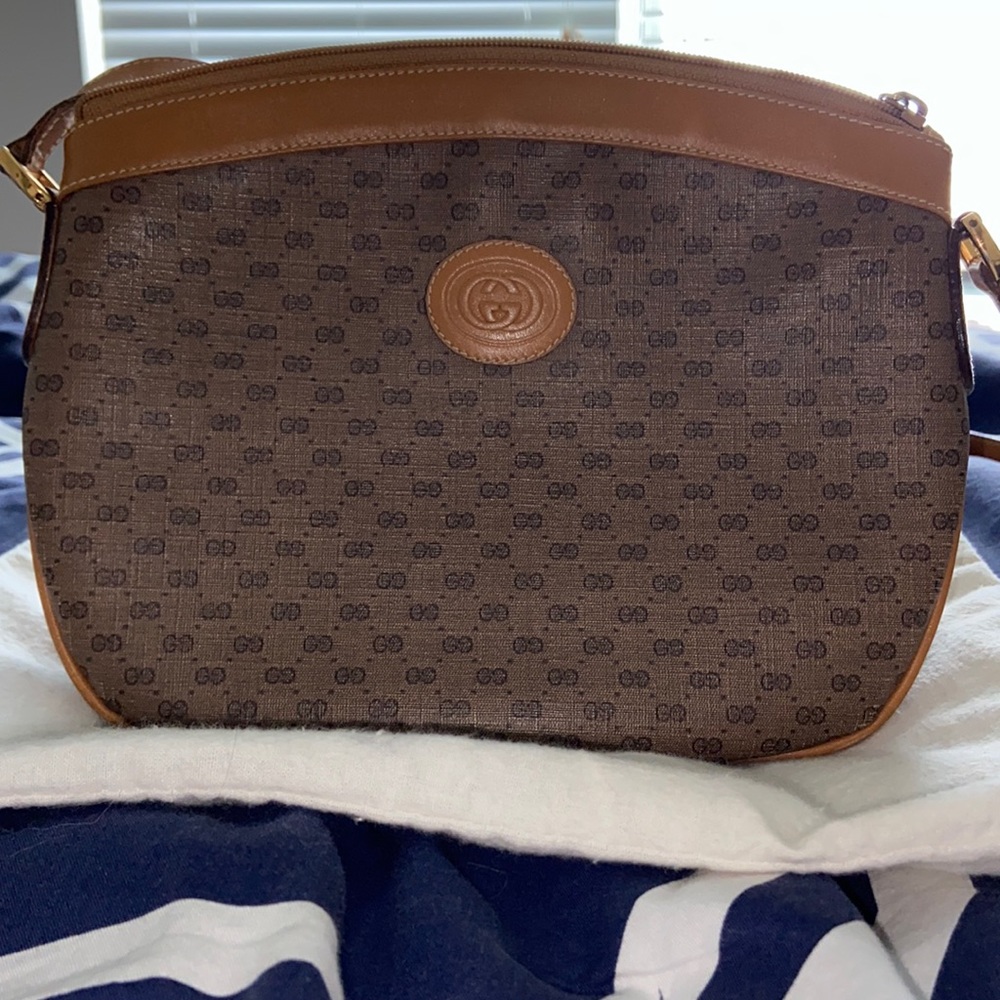 Gucci Vintage Crossbody Bag